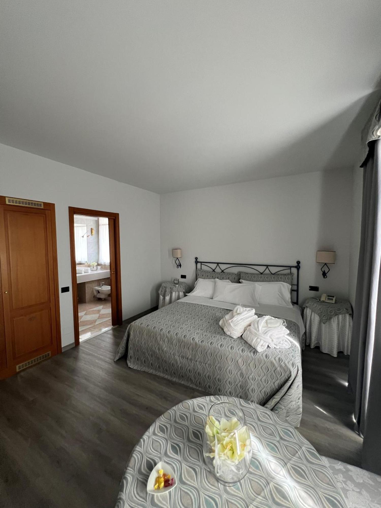 Green Hotel Settimo Torinese Zewnętrze zdjęcie