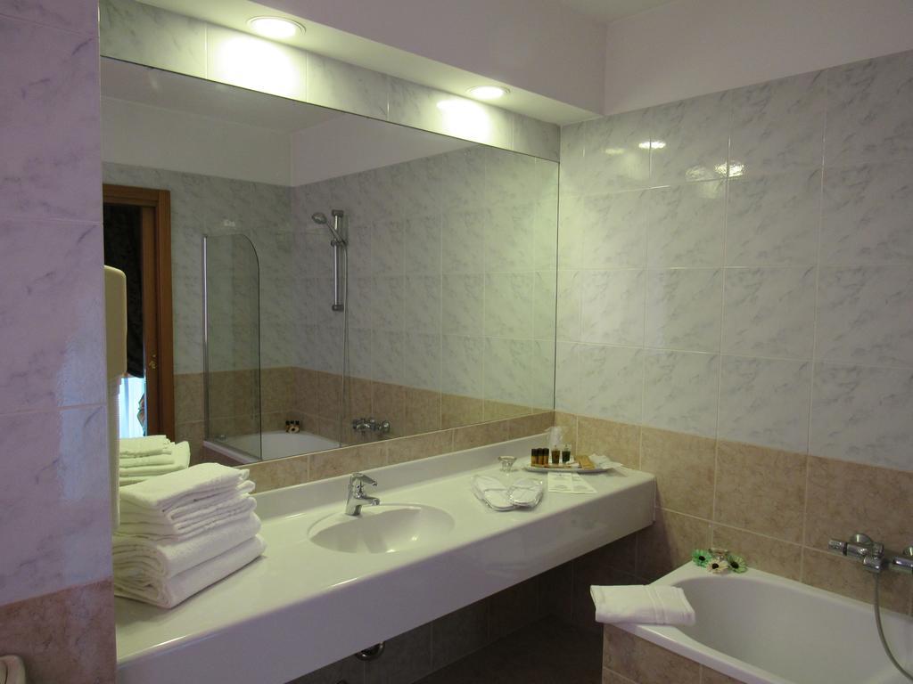 Green Hotel Settimo Torinese Zewnętrze zdjęcie