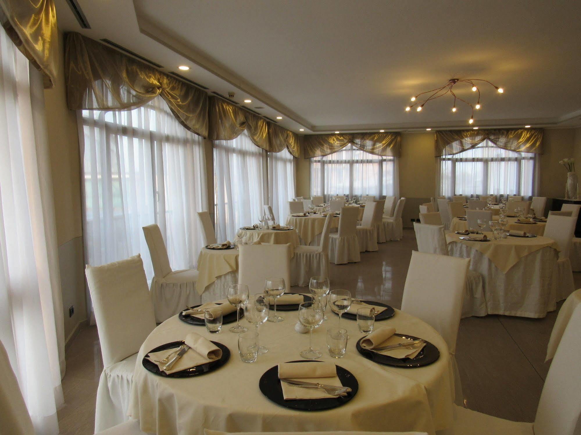 Green Hotel Settimo Torinese Zewnętrze zdjęcie